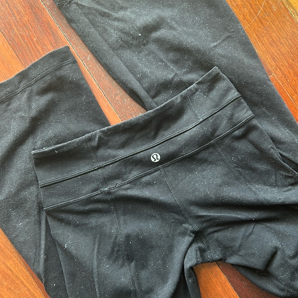 Black Size 0 womens lulu lemon yoga pants.
